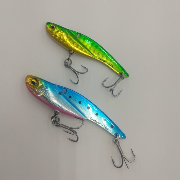 メガバス　鬼丸（12g、20g）
